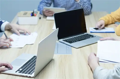 周批改教授教什么课程